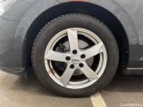  Volkswagen  Golf  2.0 TDI SCR Life   Manual Diesel  15 #10