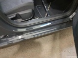  Volkswagen  Golf  2.0 TDI SCR Life   Manual Diesel  15 #35