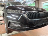  Skoda  Octavia Combi 2.0 TDI DSG 4x4 Style Automatic Diesel  64 #37