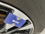  Opel   Grandland X Opel Grandland 1.2 Turbo S/S AT8 Ultimate 5d #38