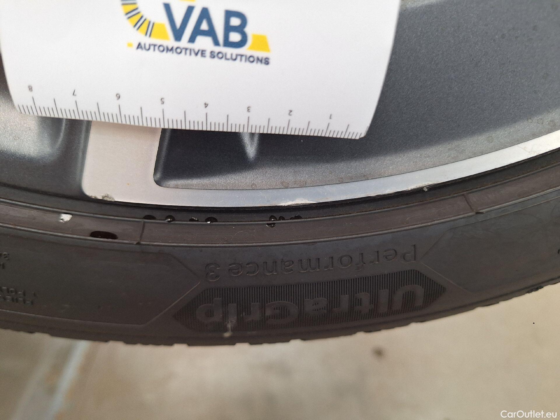  Volvo  V60 Volvo,  '18, Volvo  D3 Geartronic Momentum Pro 5d #22