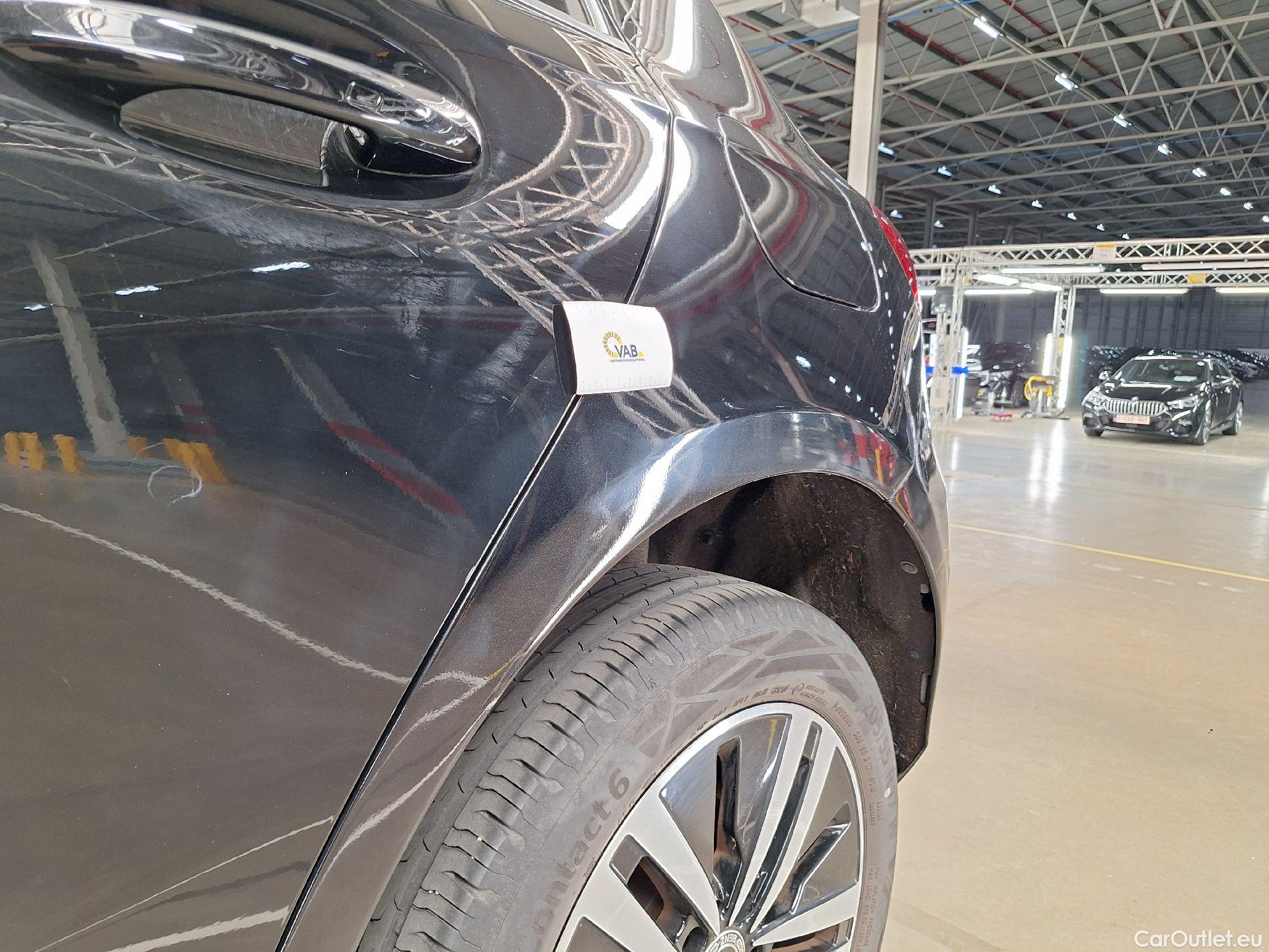  Mercedes  A-Klasse Mercedes, A-Class '18, Mercedes-Benz  A 180 Business Solution Aut #36