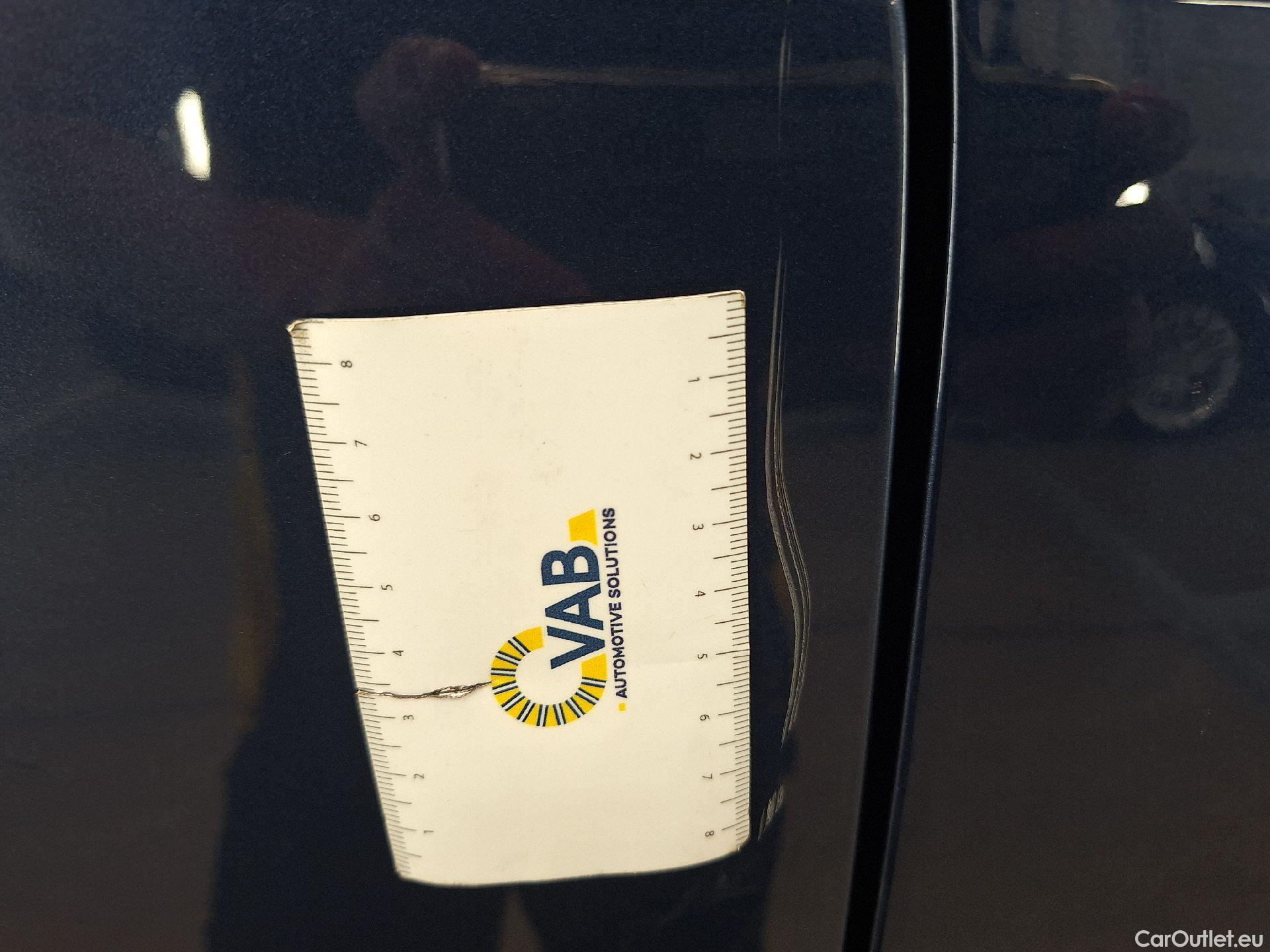  Bmw  Serie 1 BMW, 1-serie '19, BMW 1 Reeks Hatch 116dA (85 kW) 5d #33