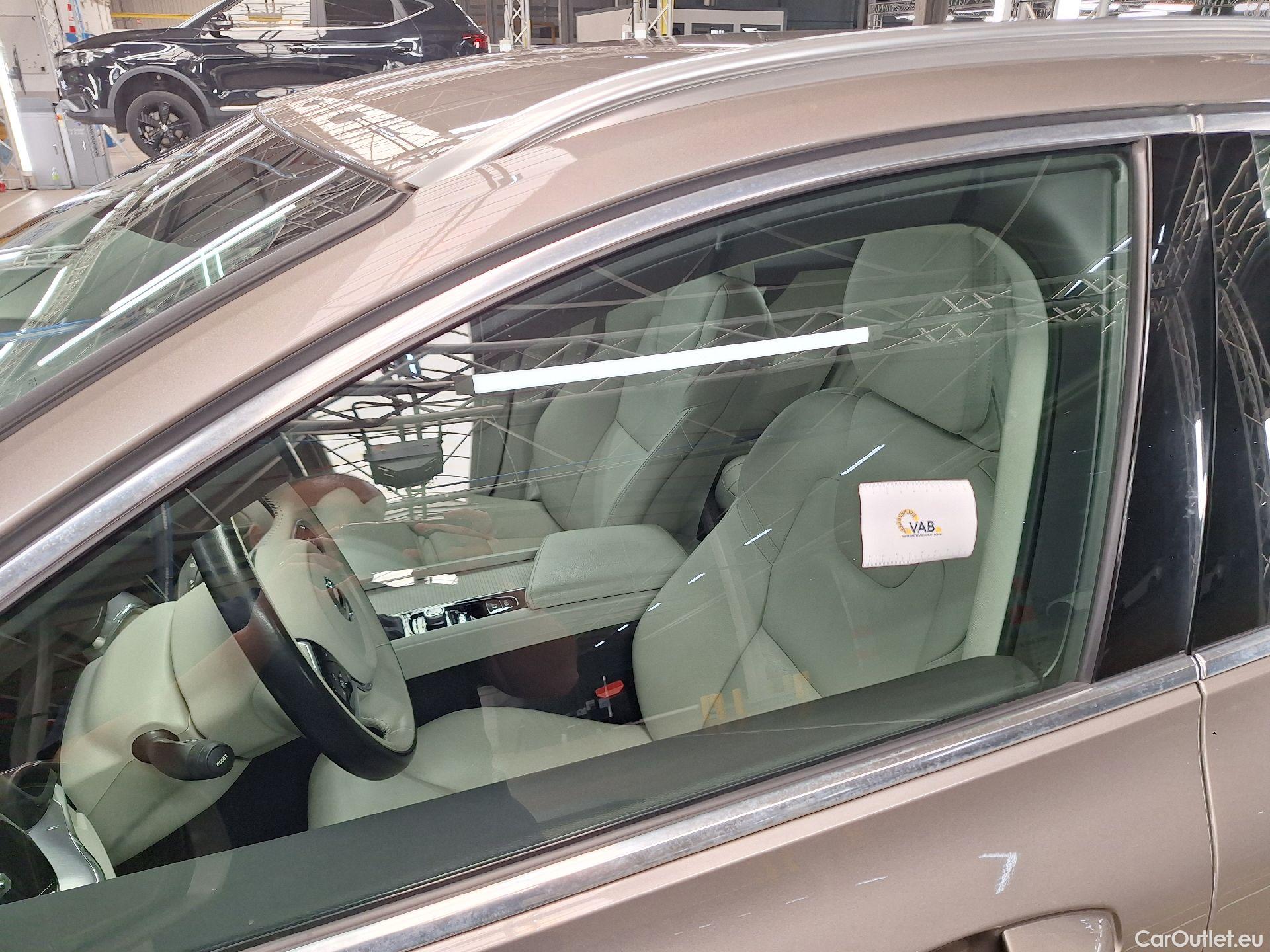  Volvo  V60 Volvo,  '18, Volvo  D3 Geartronic Momentum Pro 5d #1