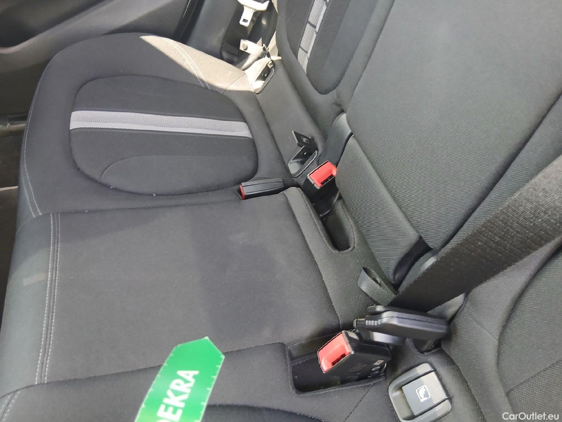  Bmw  X2 BMW  / 2017 / 5P / todoterreno sDrive18i (AC3) #19