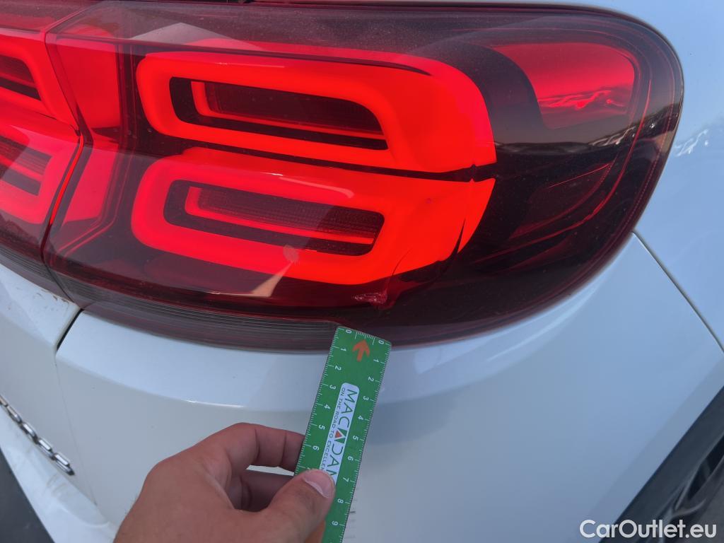  Citroen  C5 Aircross CITROEN  / 2018 / 5P / todoterreno BlueHdi 96kW (130CV) S&S Feel (AC) #4
