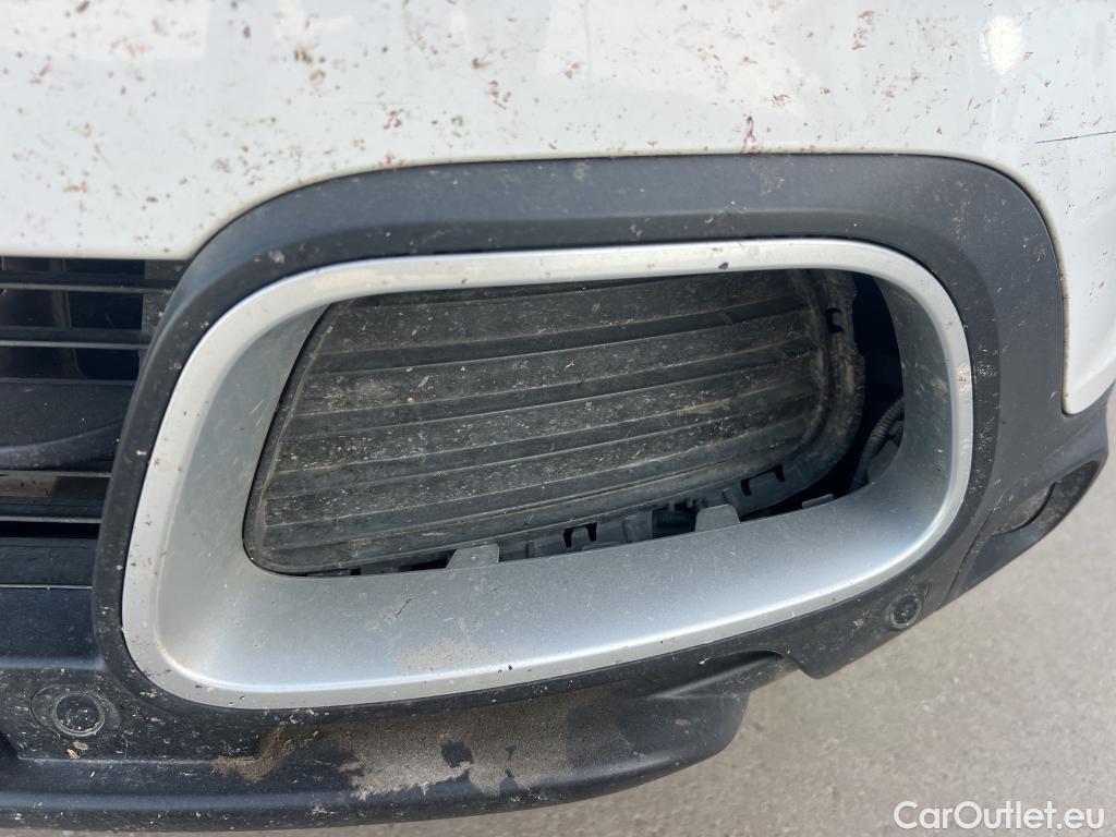  Citroen  C5 Aircross CITROEN  / 2018 / 5P / todoterreno BlueHdi 96kW (130CV) S&S Feel (AC) #38