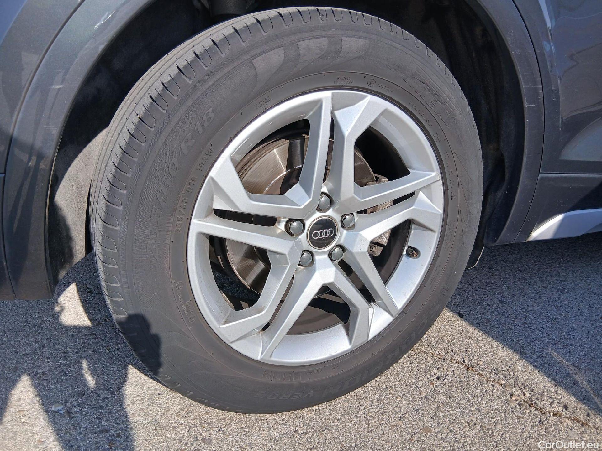  Audi  Q5 AUDI  / 2020 / 5P / todoterreno Advanced 35 TDI 120kW S tronic (AC3) #50