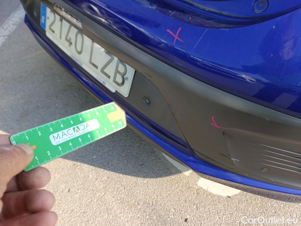  Hyundai   Ioniq HYUNDAI / 2019 / 5P / berlina con portón 1.6 GDI PHEV Tecno DCT #16