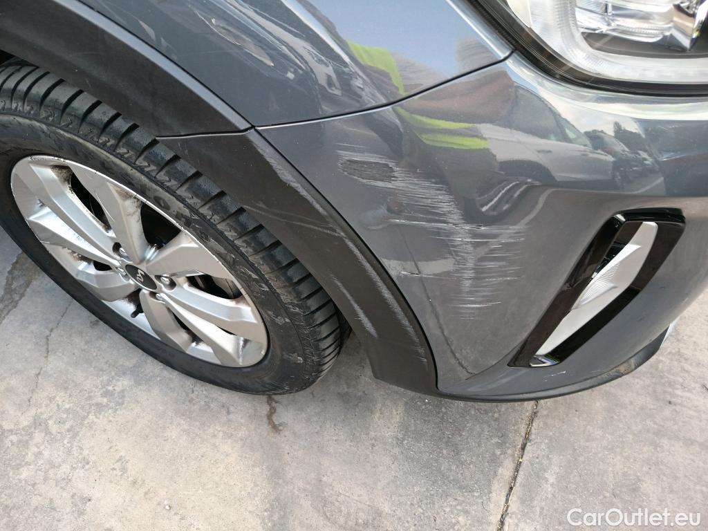  KIA  STONIC KIA  / 2017 / 5P / todoterreno 1.0 T-GDi 74kW MHEV iMT Concept Plus(SL)(SP) #26