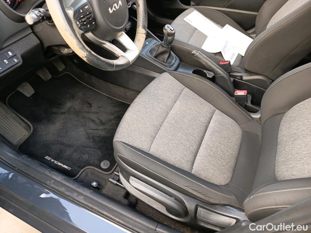  KIA  STONIC KIA  / 2017 / 5P / todoterreno 1.0 T-GDi 74kW MHEV iMT Concept Plus(SL)(SP) #4