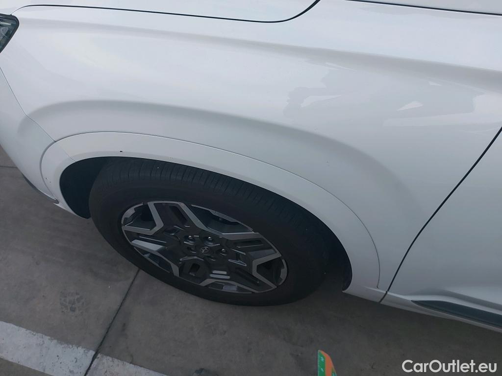  Hyundai  Santa Fe HYUNDAI  / 2021 / 5P / todoterreno 1.6 TGDi PHEV Style Auto 4x4 #9