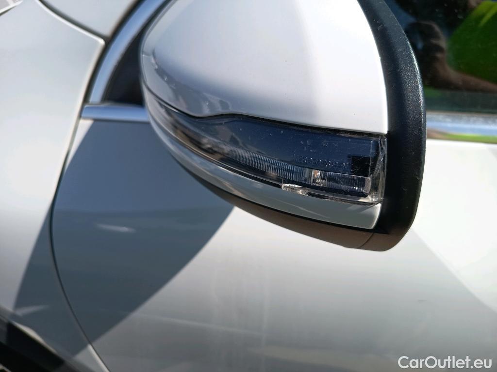  Mercedes  GLA MERCEDES-BENZ  / 2020 / 5P / todoterreno  200 #14