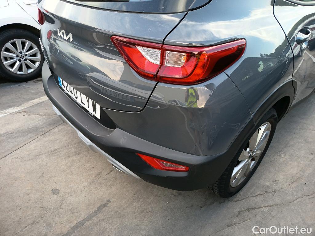  KIA  STONIC KIA  / 2017 / 5P / todoterreno 1.0 T-GDi 74kW MHEV iMT Concept Plus(SL)(SP) #20