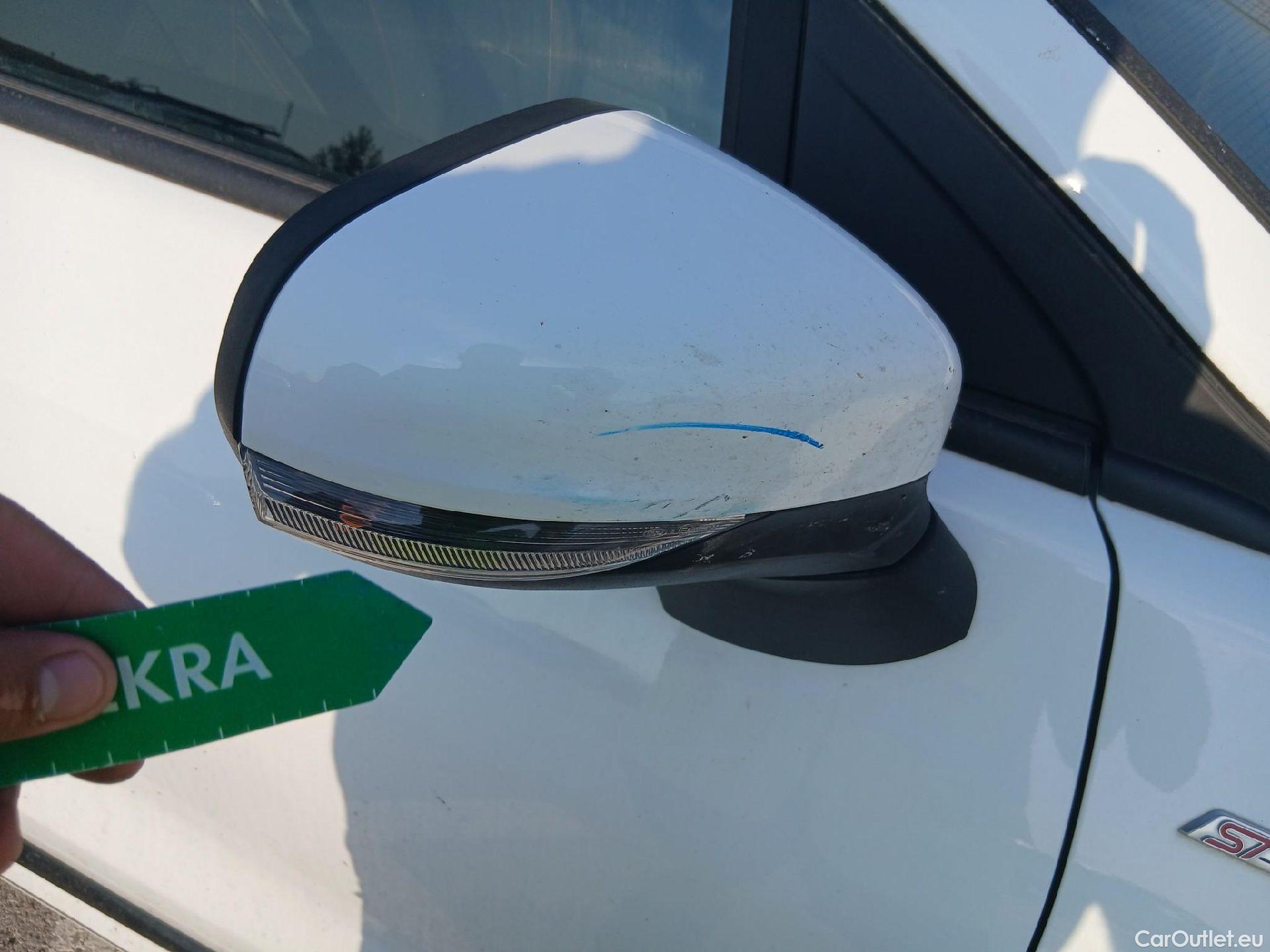  Ford  Puma FORD  / 2019 / 5P / todoterreno 1.0 EcoBoost 125cv ST-Line MHEV #48