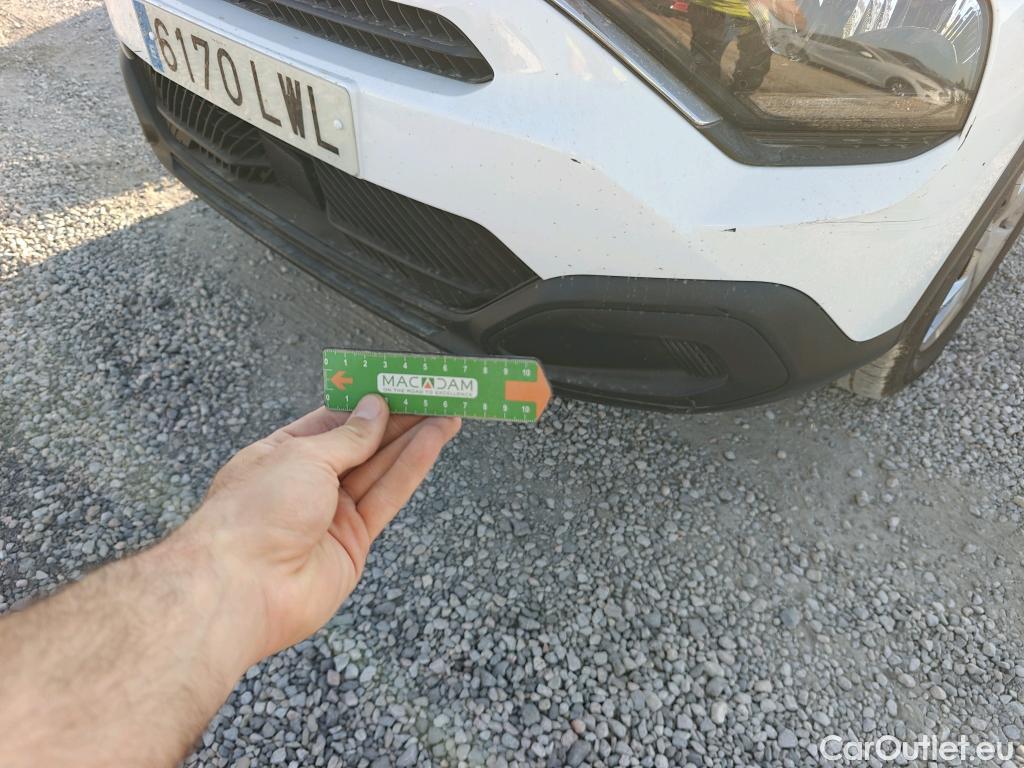  Citroen  C4 CITROEN  / 2020 / 5P / berlina con portón BlueHdi 110 S&S Live Pack #16
