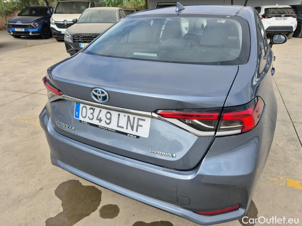  Toyota  Corolla TOYOTA  / 2019 / 4P / sedán 1.8 125H BUSINESS P E-CVT SEDAN Rueda Re #40