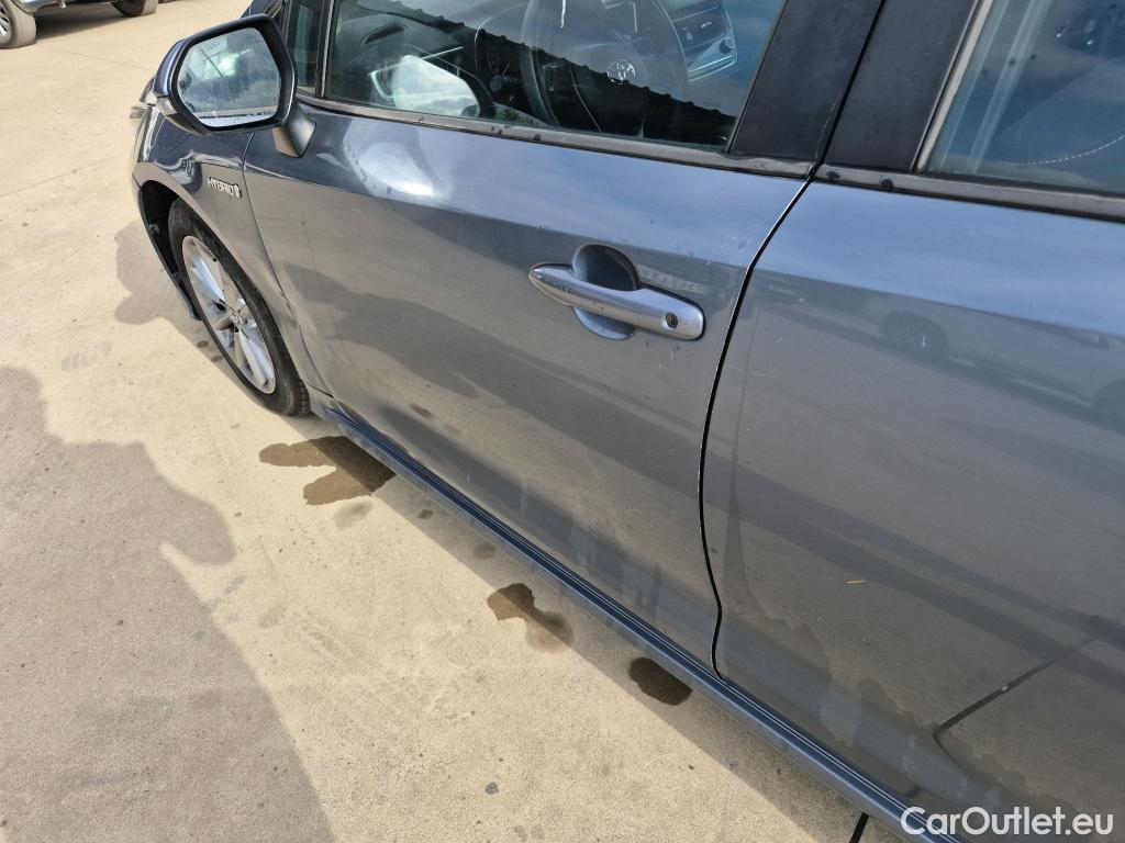  Toyota  Corolla TOYOTA  / 2019 / 4P / sedán 1.8 125H BUSINESS P E-CVT SEDAN Rueda Re #5