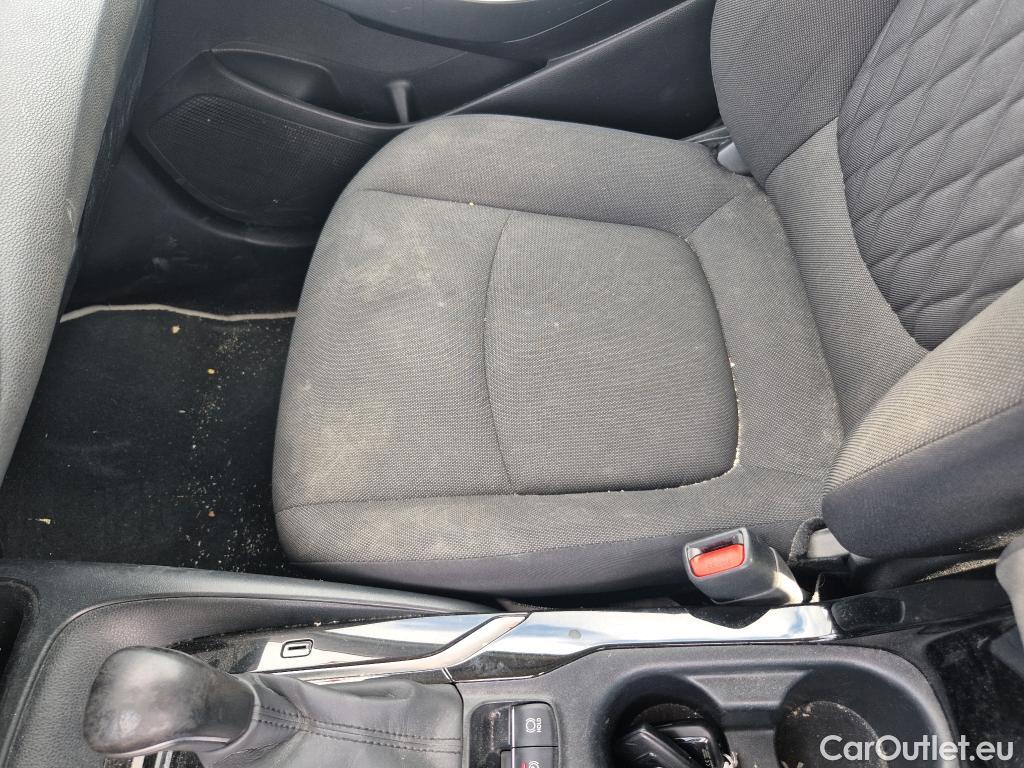  Toyota  Corolla TOYOTA  / 2019 / 4P / sedán 1.8 125H BUSINESS P E-CVT SEDAN Rueda Re #36