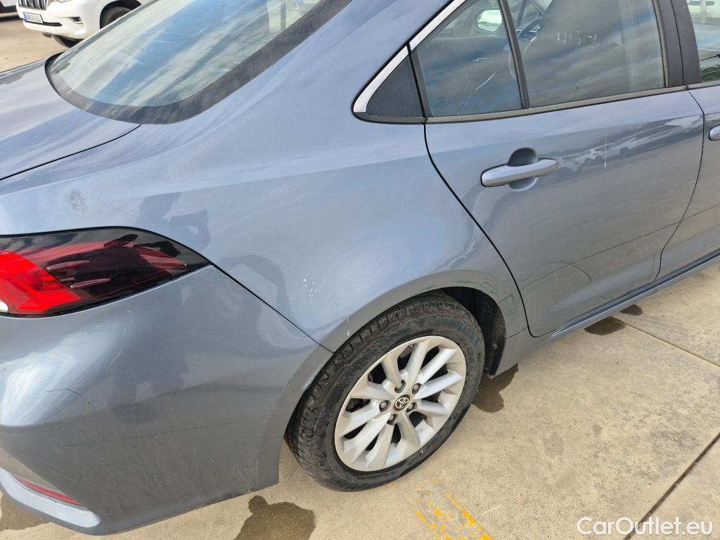  Toyota  Corolla TOYOTA  / 2019 / 4P / sedán 1.8 125H BUSINESS P E-CVT SEDAN Rueda Re #16