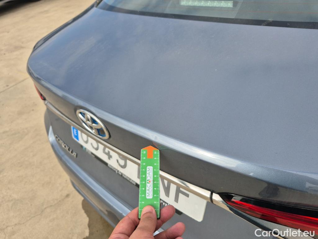  Toyota  Corolla TOYOTA  / 2019 / 4P / sedán 1.8 125H BUSINESS P E-CVT SEDAN Rueda Re #41