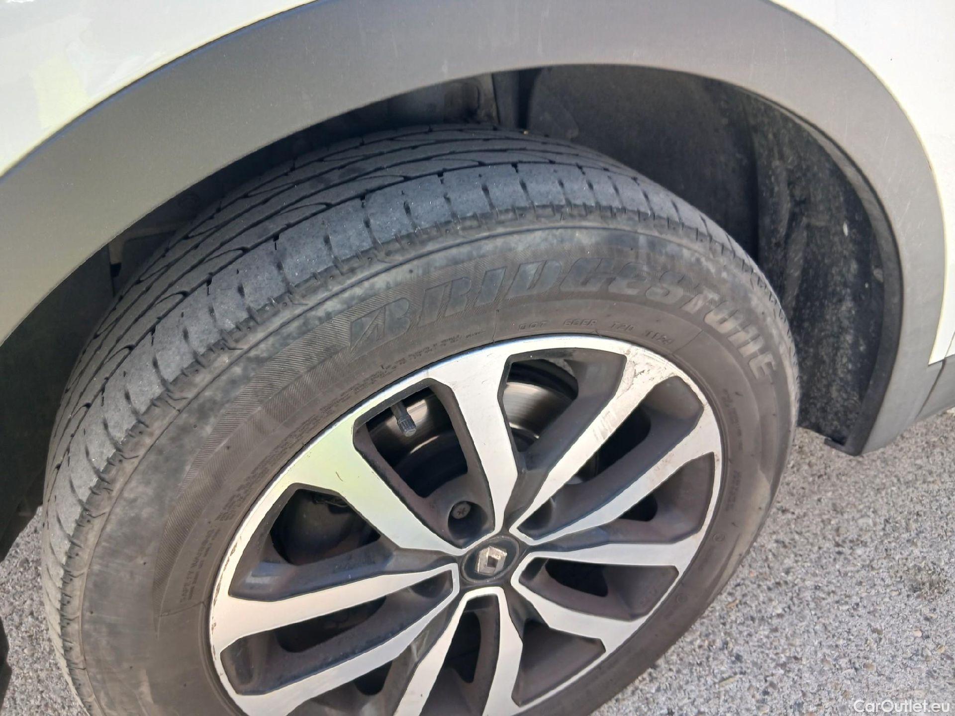  Renault  Kadjar RENAULT  / 2019 / 5P / crossover Limited Blue dCi 85kW (115CV)(SP) #14