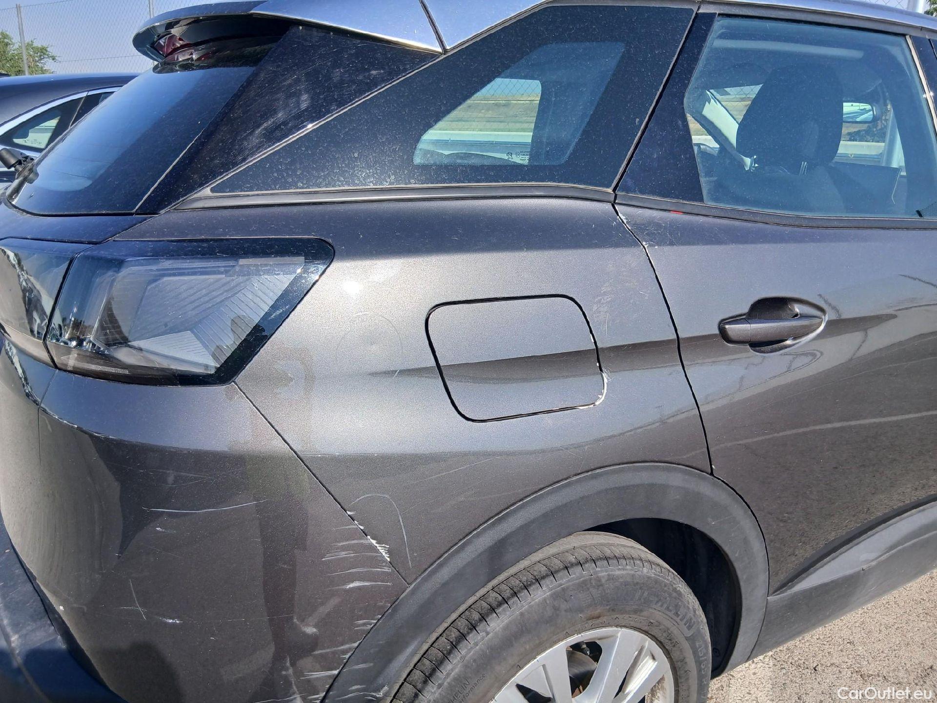  Peugeot  3008 PEUGEOT  / 2020 / 5P / todoterreno 1.5 BlueHDi 96kW (130CV) S&S Active Pack (AC3) #39