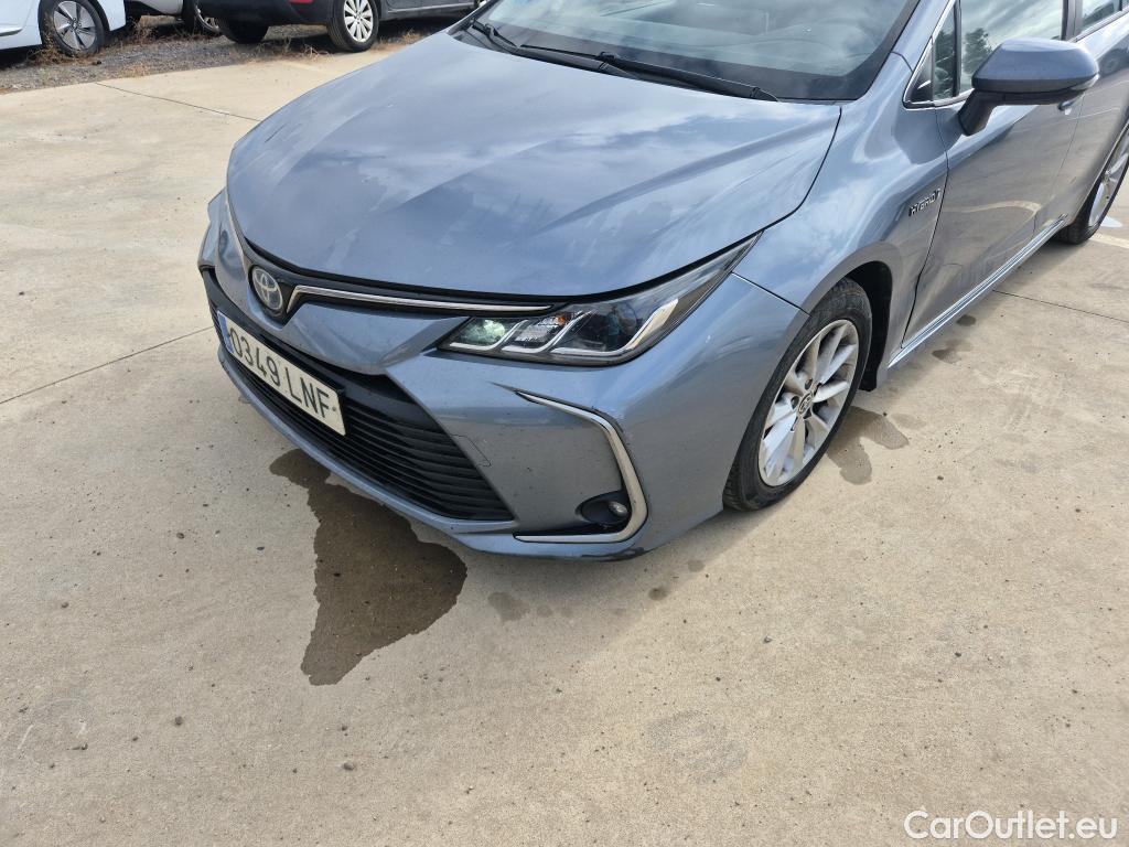  Toyota  Corolla TOYOTA  / 2019 / 4P / sedán 1.8 125H BUSINESS P E-CVT SEDAN Rueda Re #24