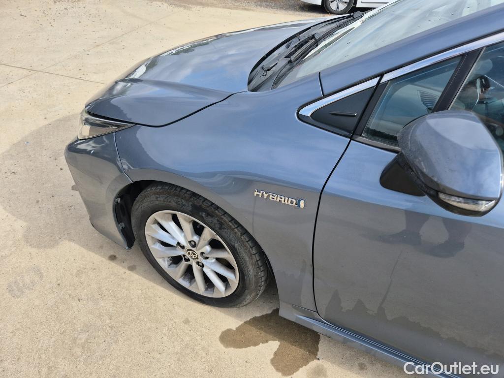  Toyota  Corolla TOYOTA  / 2019 / 4P / sedán 1.8 125H BUSINESS P E-CVT SEDAN Rueda Re #3