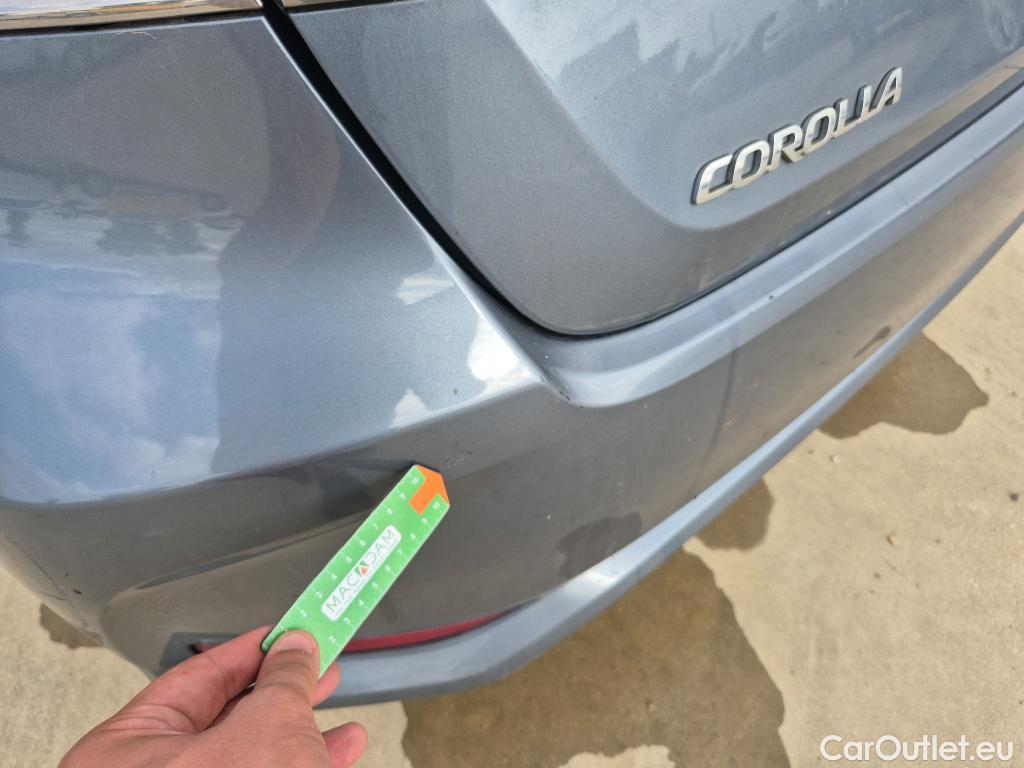  Toyota  Corolla TOYOTA  / 2019 / 4P / sedán 1.8 125H BUSINESS P E-CVT SEDAN Rueda Re #32