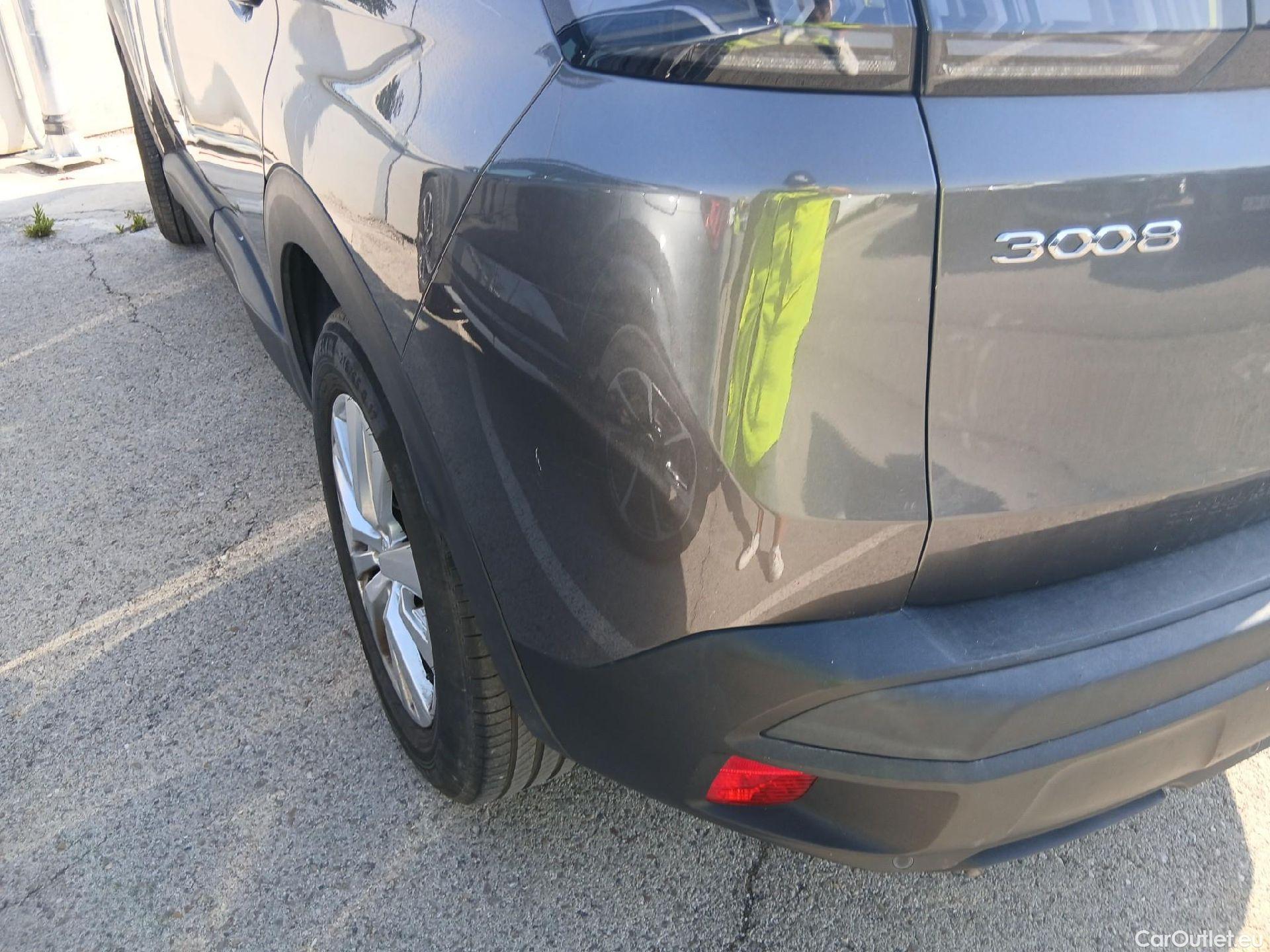  Peugeot  3008 PEUGEOT  / 2020 / 5P / todoterreno 1.5 BlueHDi 96kW (130CV) S&S Active Pack (AC3) #24