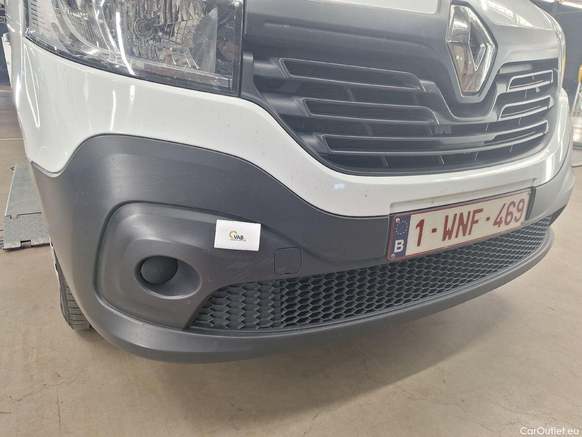  Renault  Trafic Renault, _ '14, Renault  L2H1 1.6 dCi 95 Gr. Confort 2.9T 4d #11