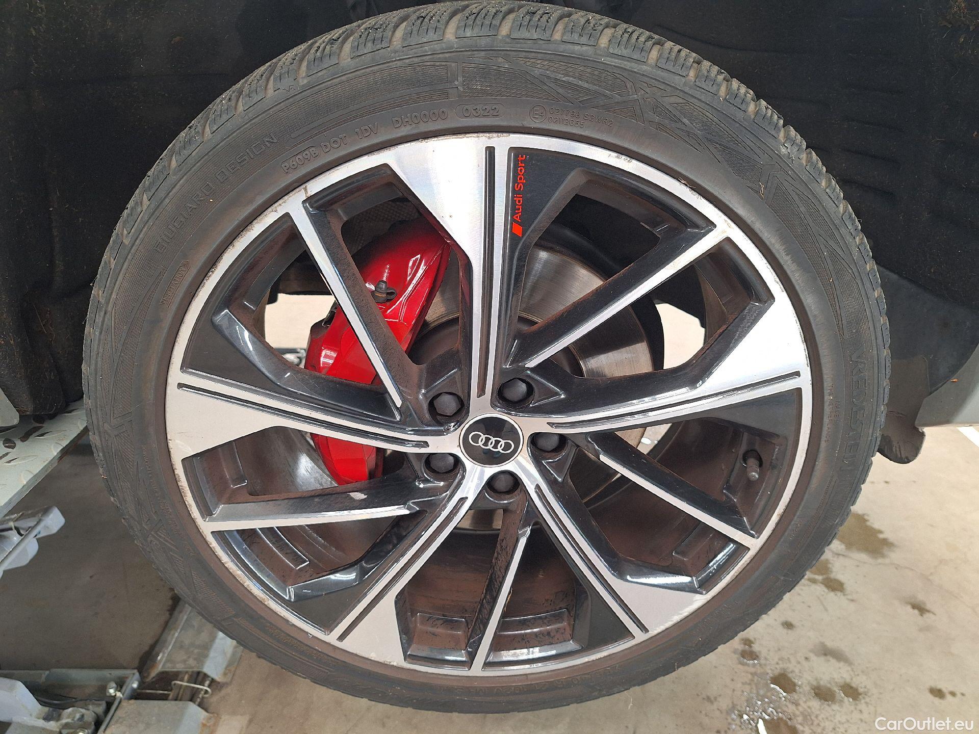  Audi  Q5 Audi,  SB FL'20 PHEV, Audi  SPORTBACK Competition 55 TFSI equattro S t #1