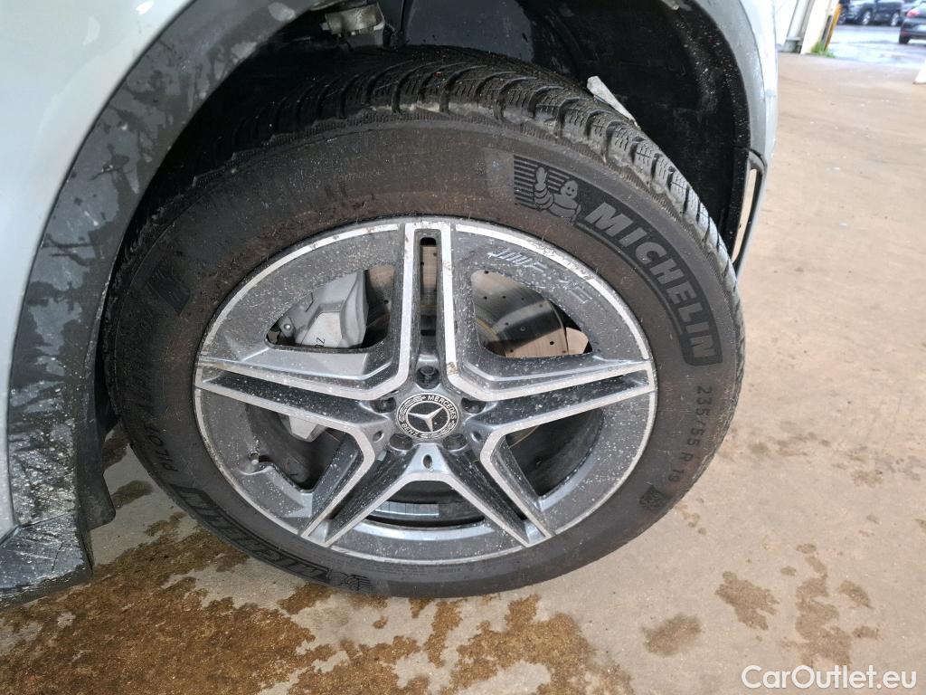  Mercedes  G-Klasee MERCEDES-BENZ GLC Coupe / 2019 / 5P / Coupé GLC 300 e AMG Line 4Matic (Ex 2182) #3