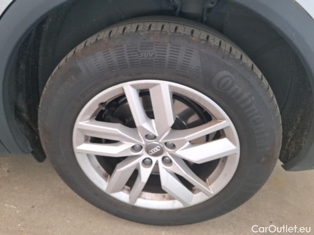  Audi  Q5 AUDI  / 2016 / 5P / SUV 50 TFSI e 299 QTT S TRONIC 7 BUS EXEC #9