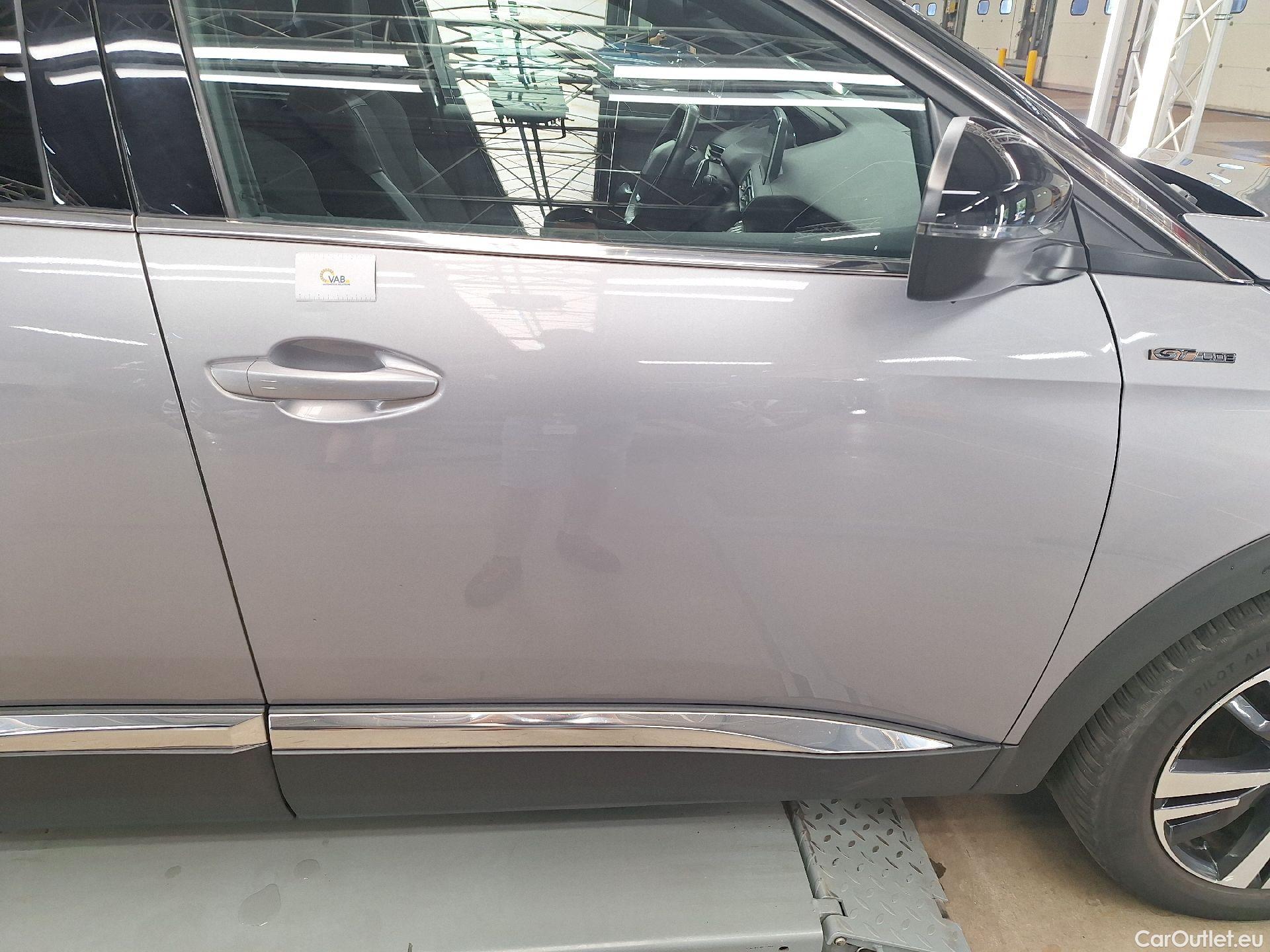  Peugeot  5008 Peugeot,  '16, Peugeot  1.2 PureTech 96kW S&S EAT8 GT Line 5d 7pl #22