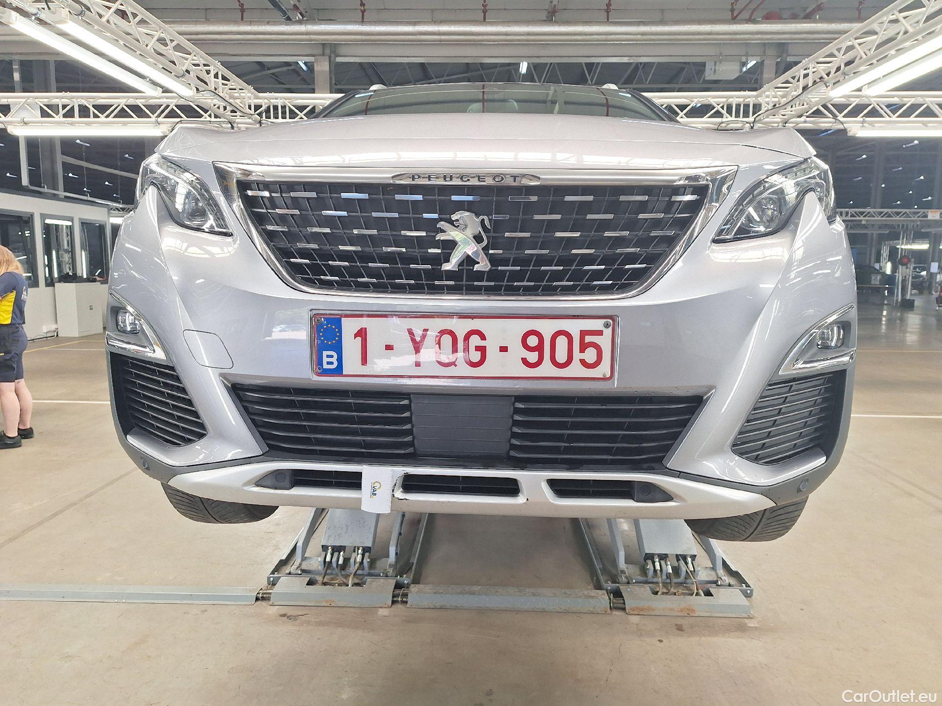  Peugeot  5008 Peugeot,  '16, Peugeot  1.2 PureTech 96kW S&S EAT8 GT Line 5d 7pl #29