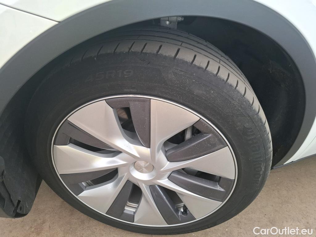  Tesla  Model Y TESLA  / 2020 / 5P / SUV Grande Autonomie Dual-Motor AWD #16