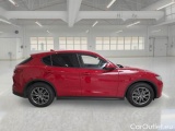  Alfa Romeo   STELVIO ALFA ROMEO / 2017 / 5P / SUV 2.2 TURBO DIESEL 190CV BUSINESS AT8 Q4 #7