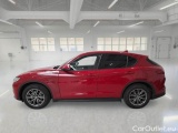  Alfa Romeo   STELVIO ALFA ROMEO / 2017 / 5P / SUV 2.2 TURBO DIESEL 190CV BUSINESS AT8 Q4 #8