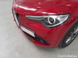  Alfa Romeo   STELVIO ALFA ROMEO / 2017 / 5P / SUV 2.2 TURBO DIESEL 190CV BUSINESS AT8 Q4 #32