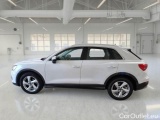  Audi  Q3 AUDI  / 2018 / 5P / SUV 35 TFSI S TRONIC BUSINESS ADVANCED #8