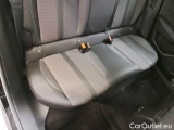  Peugeot  2008 PEUGEOT  / 2019 / 5P / CROSSOVER BLUEHDI 130 EAT8 ALLURE PACK S/S AUT. #16