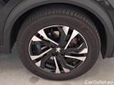  Peugeot  2008 PEUGEOT  / 2019 / 5P / CROSSOVER BLUEHDI 130 EAT8 ALLURE PACK S/S AUT. #98