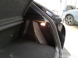  Peugeot  2008 PEUGEOT  / 2019 / 5P / CROSSOVER BLUEHDI 130 EAT8 ALLURE PACK S/S AUT. #129