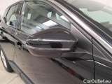  Peugeot  3008 PEUGEOT  / 2020 / 5P / SUV BLUEHDI 130 EAT8 SeS ACTIVE BUSINESS #69