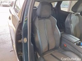  Peugeot  3008 PEUGEOT  / 2020 / 5P / SUV BLUEHDI 130 SeS ALLURE #15