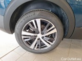  Peugeot  5008 PEUGEOT  / 2020 / 5P / SUV BLUEHDI 130 ALLURE EAT8 S/S AUT. #20