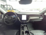 Volvo  XC60 VOLVO  / 2021 / 5P / SUV B4 D AUTOMATICO PLUS BRIGHT #3