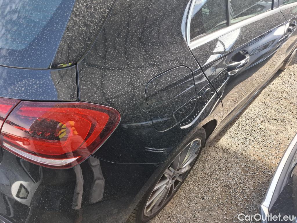  Mercedes  A-Klasse MERCEDES-BENZ Classe A Compact / 2018 / 5P / Berline A 250 e AMG Line 8G-DCT #44